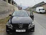 Mercedes E 220-3