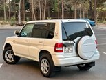 Mitsubishi Pajero io-11