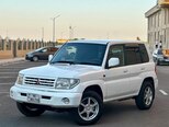 Mitsubishi Pajero io-2
