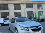 Chevrolet Cruze-3