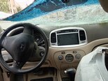 Hyundai Accent-7