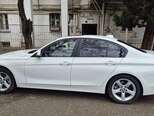 BMW 320d-8