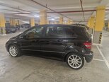 Mercedes B 180-6