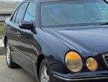 Mercedes E 270-4