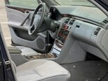 Mercedes E 270-16