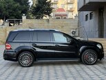 Mercedes GL 550 4MATIC-10