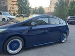 Toyota Prius-7