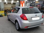Kia Ceed-4