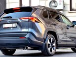 Toyota RAV4-9