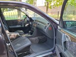 Mercedes E 240-6