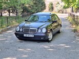 Mercedes E 240-8