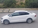 Volkswagen Polo-2