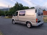 Ford Transit-10