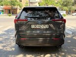 Toyota RAV4-4