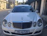 Mercedes E 220-1