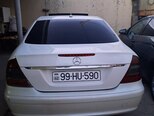 Mercedes E 220-2