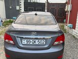 Hyundai Accent-2