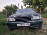 Mercedes C 220-1