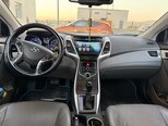 Hyundai Elantra-10