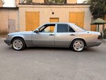 Mercedes 250 D-10