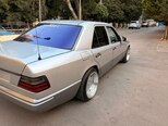 Mercedes 250 D-18