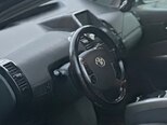 Toyota Prius-7