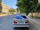 BMW 320-13