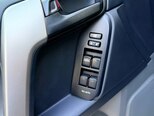 Toyota Land Cruiser Prado-18