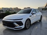 Hyundai Sonata-11
