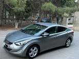 Hyundai Elantra-4