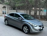 Hyundai Elantra-7