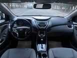 Hyundai Elantra-19
