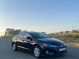 Hyundai Elantra-2