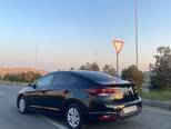 Hyundai Elantra-4
