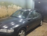 Opel Vectra-10