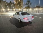 Mercedes E 240-13