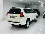 Toyota Land Cruiser Prado-11