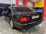 Mercedes E 240-7