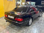 Mercedes E 240-6