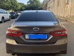 Toyota Camry-6