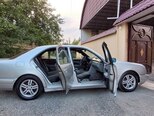 Mercedes E 230-4