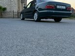 Mercedes E 240-8