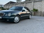 Mercedes E 240-16
