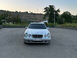Mercedes E 320-3