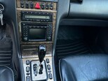 Mercedes E 320-13