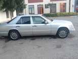 Mercedes 200 E-2