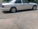 Mercedes 200 E-10