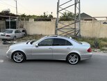 Mercedes E 280-19