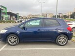 Toyota Auris-2