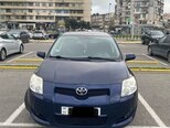 Toyota Auris-1